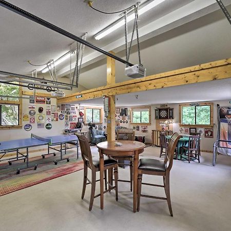 Vibrant Bryson City Home With Mtn Views And Deck! Bagian luar foto